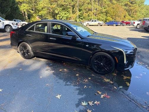 2023 Cadillac CT4 Premium Luxury
