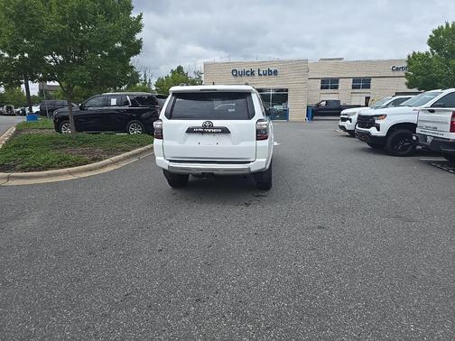 2024 Toyota 4Runner TRD Off Road Premium