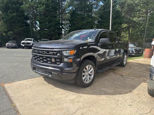2023 Chevrolet Silverado 1500 Custom