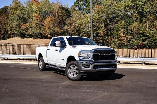 2024 RAM 2500 Big Horn Crew Cab 4x4 6'4' Box