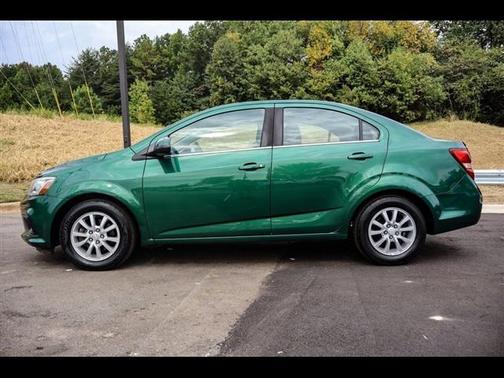 2018 Chevrolet Sonic LT