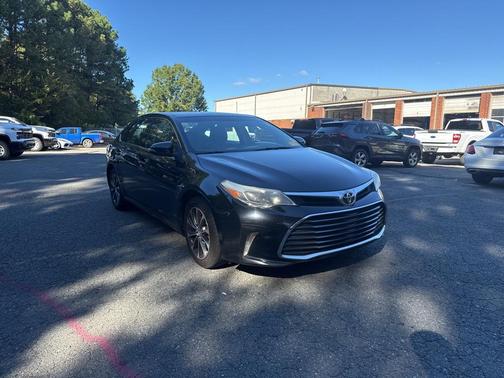 2016 Toyota Avalon XLE