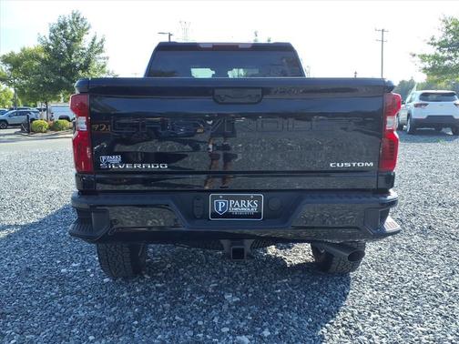 2026 Chevrolet Silverado 2500 Custom