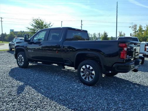 2026 Chevrolet Silverado 2500 Custom