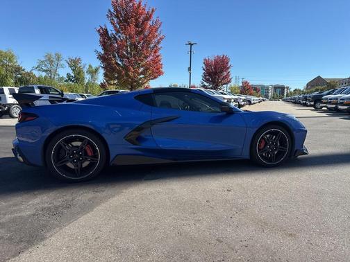 2020 Chevrolet Corvette Stingray w/2LT