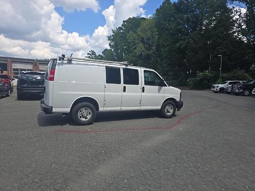 2017 Chevrolet Express 2500 Work Van