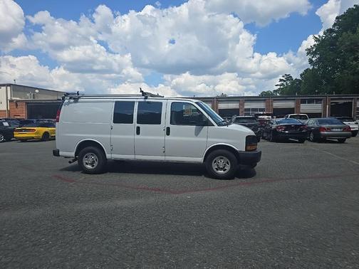 2017 Chevrolet Express 2500 Work Van