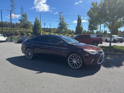 2018 Toyota Avalon XLE Plus
