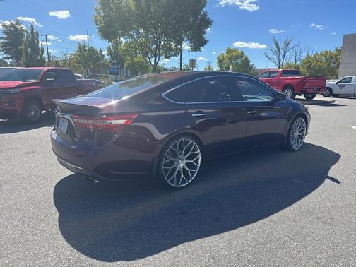 2018 Toyota Avalon XLE Plus