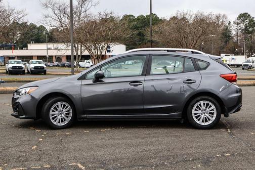 2018 Subaru Impreza 2.0i Premium