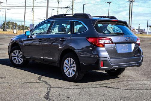 2019 Subaru Outback 2.5i