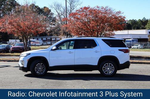 2022 Chevrolet Traverse LT Cloth