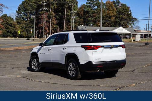 2022 Chevrolet Traverse LT Cloth