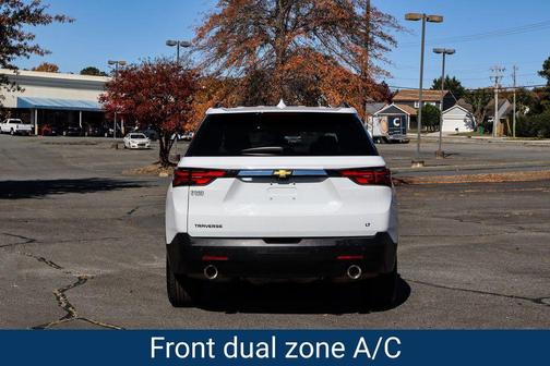 2022 Chevrolet Traverse LT Cloth