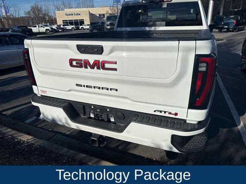 2025 GMC Sierra 2500 AT4