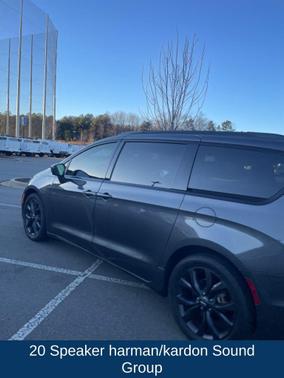 2019 Chrysler Pacifica Touring-L Plus