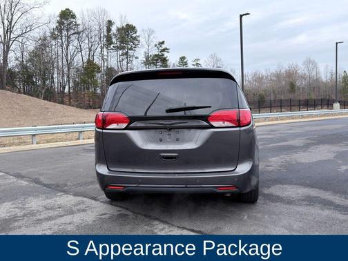 2019 Chrysler Pacifica Touring-L Plus