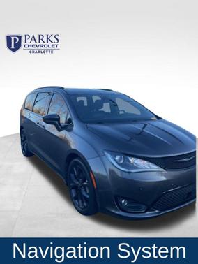2019 Chrysler Pacifica Touring-L Plus