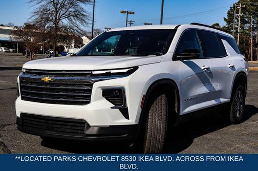 2024 Chevrolet Traverse LT