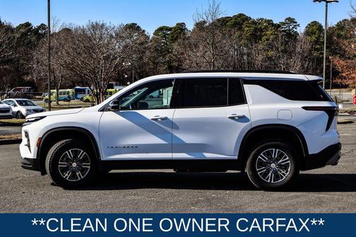 2024 Chevrolet Traverse LT