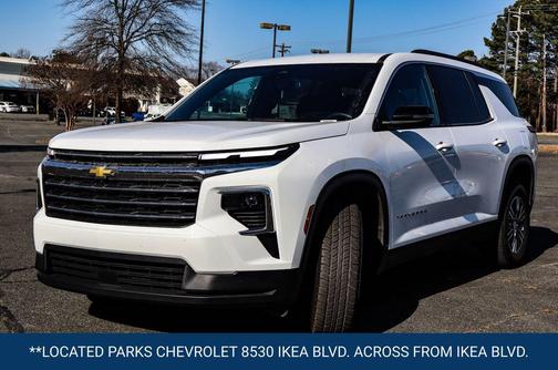 2024 Chevrolet Traverse LT