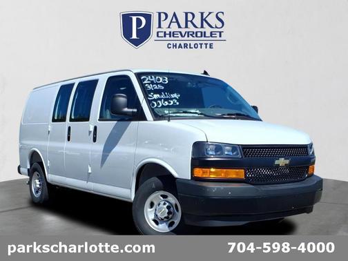 2025 Chevrolet Express 2500 RWD 2500 Regular Wheelbase WT
