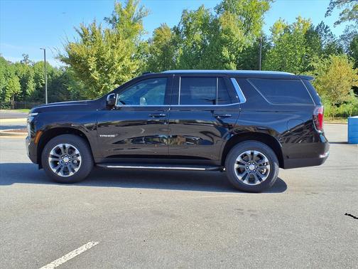 2025 Chevrolet Tahoe LS