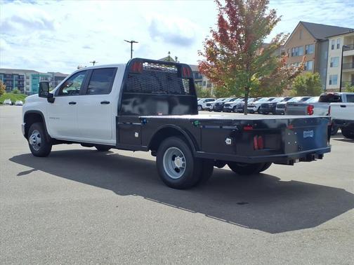 2025 Chevrolet Silverado 3500 WT