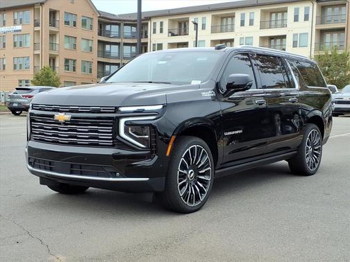 2025 Chevrolet Suburban 4WD High Country