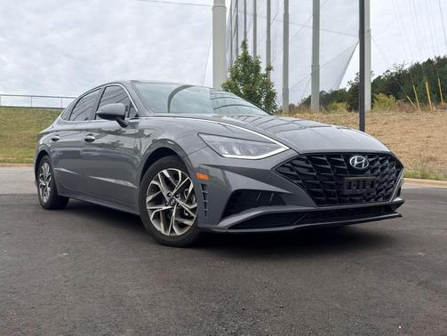 2021 Hyundai SONATA SEL
