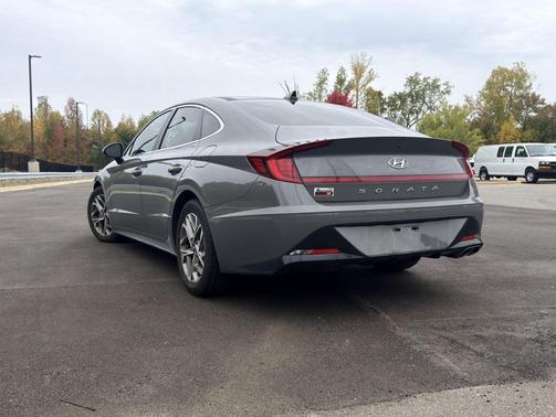 2021 Hyundai SONATA SEL