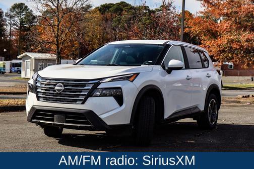 2024 Nissan Rogue SV