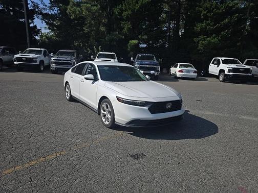 2023 Honda Accord LX 1.5T