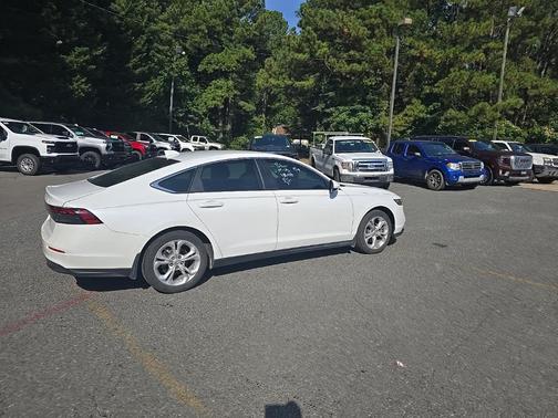 2023 Honda Accord LX 1.5T