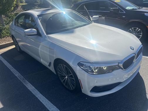 2018 BMW 530 530i