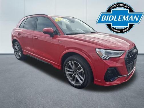 2022 Audi Q3 45 S line Premium Plus