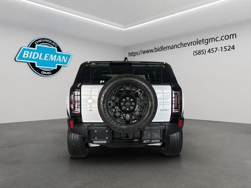 2026 GMC HUMMER EV SUV 2X