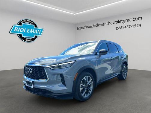 Gray 2025 INFINITI QX60 Luxe