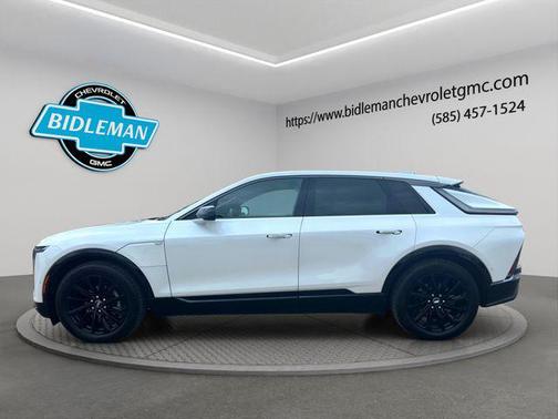 2024 Cadillac LYRIQ Sport