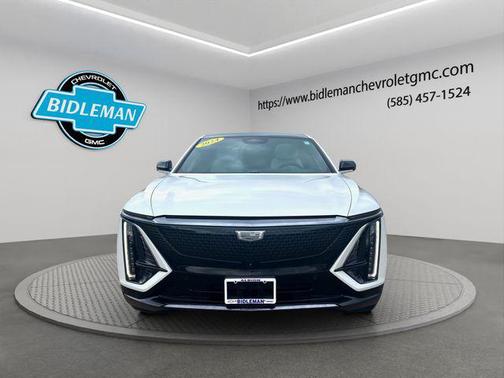 2024 Cadillac LYRIQ Sport