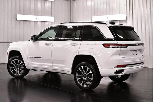 2023 Jeep Grand Cherokee Overland