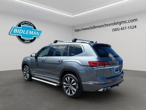 Platinum Gray Metallic 2023 Volkswagen Atlas 3.6L SEL Premium