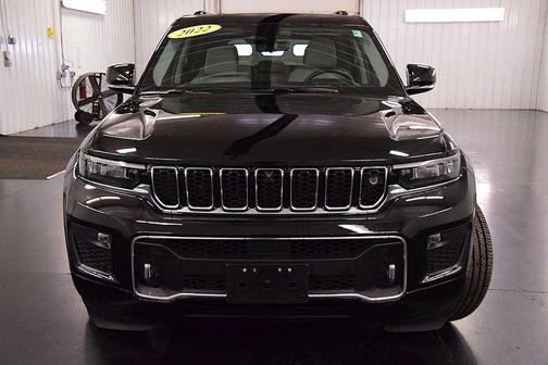 2022 Jeep Grand Cherokee Overland