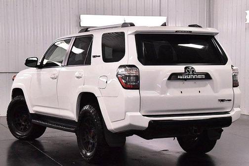 Photo 5 of 31 of 2017 Toyota 4Runner TRD Pro
