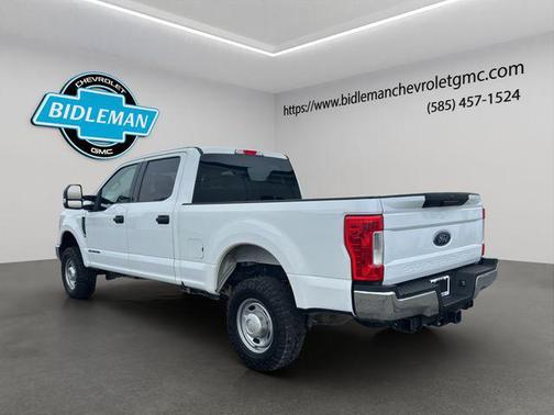 Oxford White 2019 Ford F-250 XLT