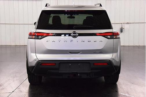 2022 Nissan Pathfinder SV 4WD