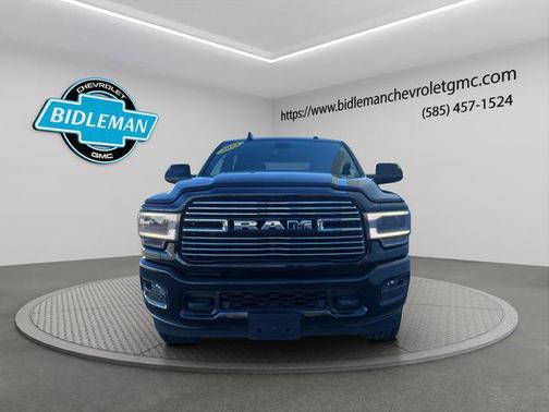 2021 RAM 2500 Laramie Crew Cab 4x4 6'4' Box