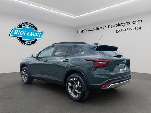Cypress Gray 2026 Chevrolet Trax LT
