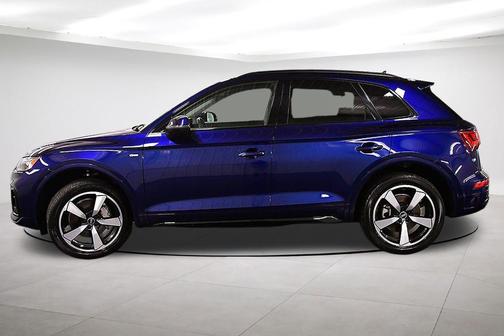 2022 Audi Q5 45 S line Premium Plus
