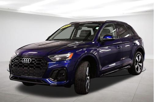 2022 Audi Q5 45 S line Premium Plus